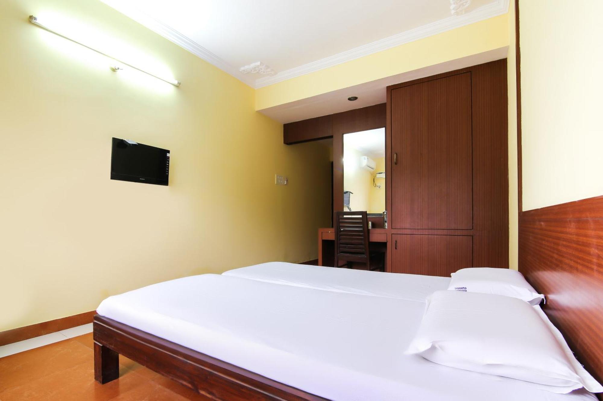 Hotel O Raviraj Classic Cana Екстер'єр фото